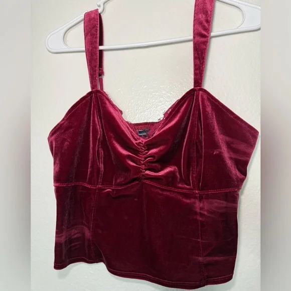 Abercrombie & Fitch Velvet Crop Top in Deep Red - Picture 1 of 7